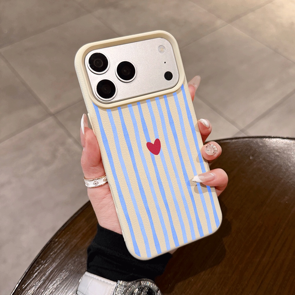 Vertical Stripes Hearts Phone  - Apple Iphone 15 Pro Max recension och pris
